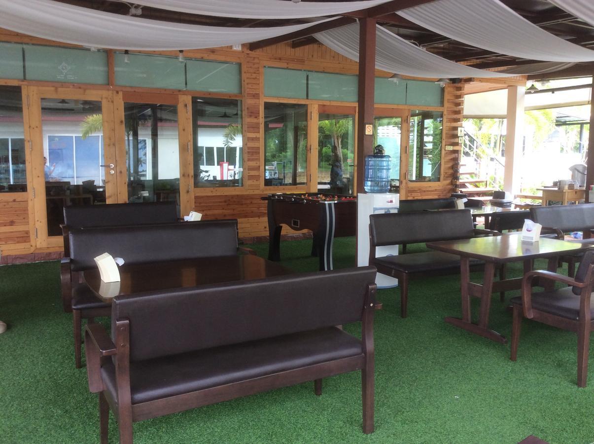 Check In And Chill Out Hotel Ban Laem Sok Ngoại thất bức ảnh