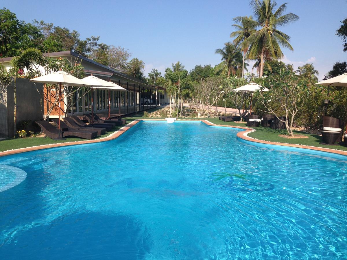 Check In And Chill Out Hotel Ban Laem Sok Ngoại thất bức ảnh