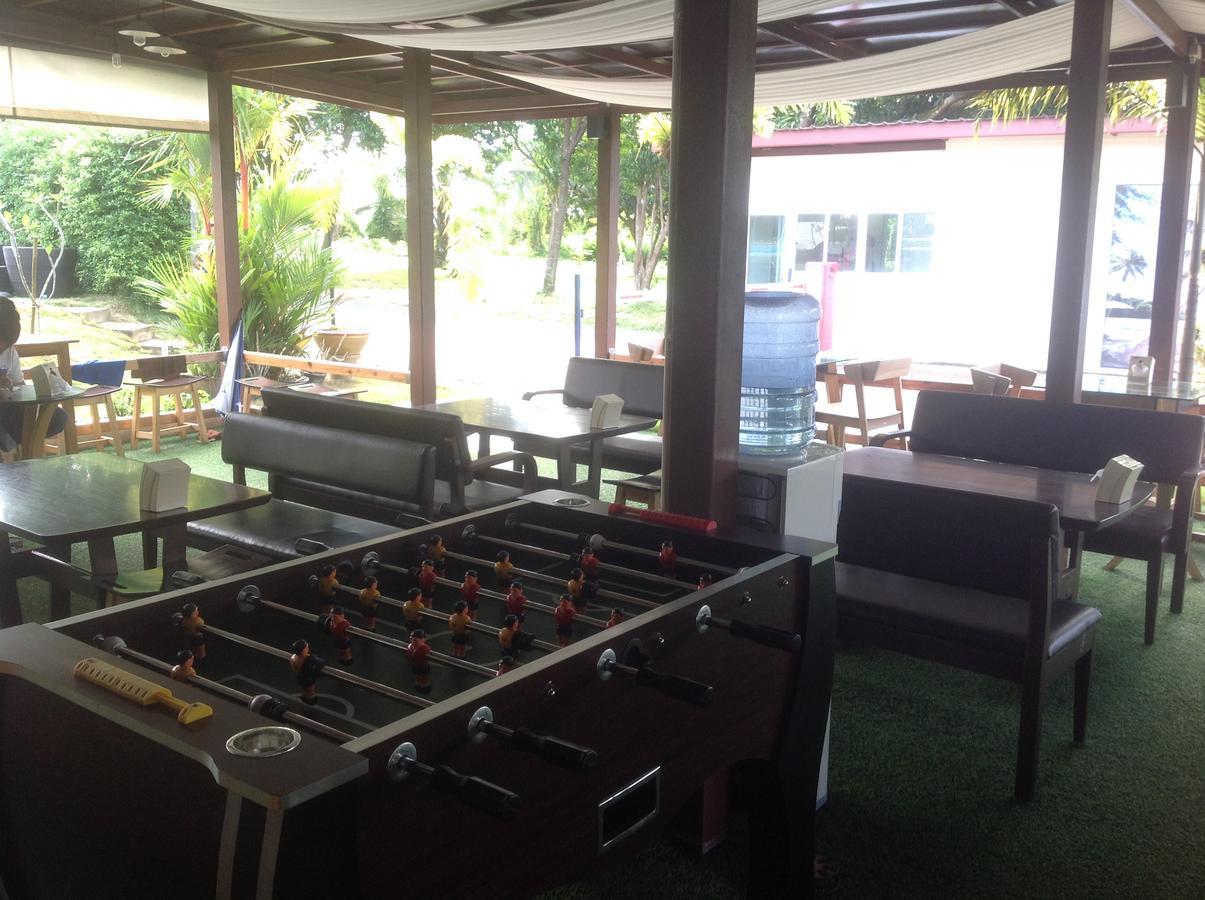 Check In And Chill Out Hotel Ban Laem Sok Ngoại thất bức ảnh